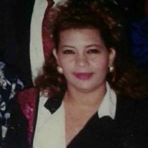 Meet your Posher, Daira